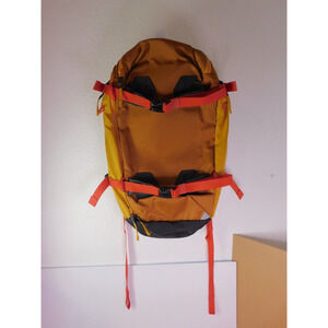 Burton AK Snowboarding Backpack RN#87380 Great Condition